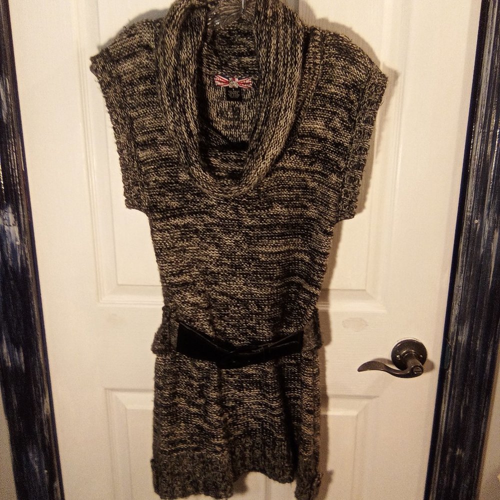 Henri Henri Sweater Dress/Vest Size L